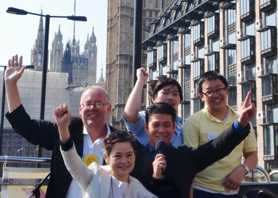 bc project-campaign-bus-at-big-ben.jpg